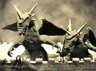 A pair of Dark Dragons.  (Screenshot from Mystic Sword.)